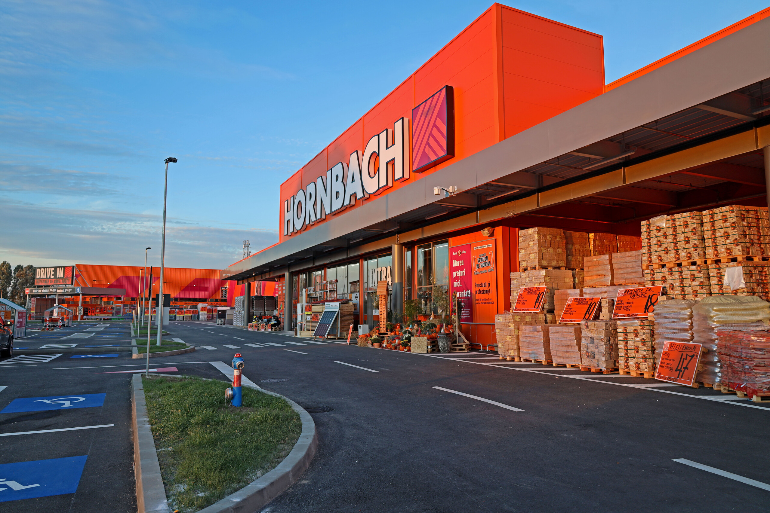 Hornbach: Baumarkt trotzt der Konsumkrise