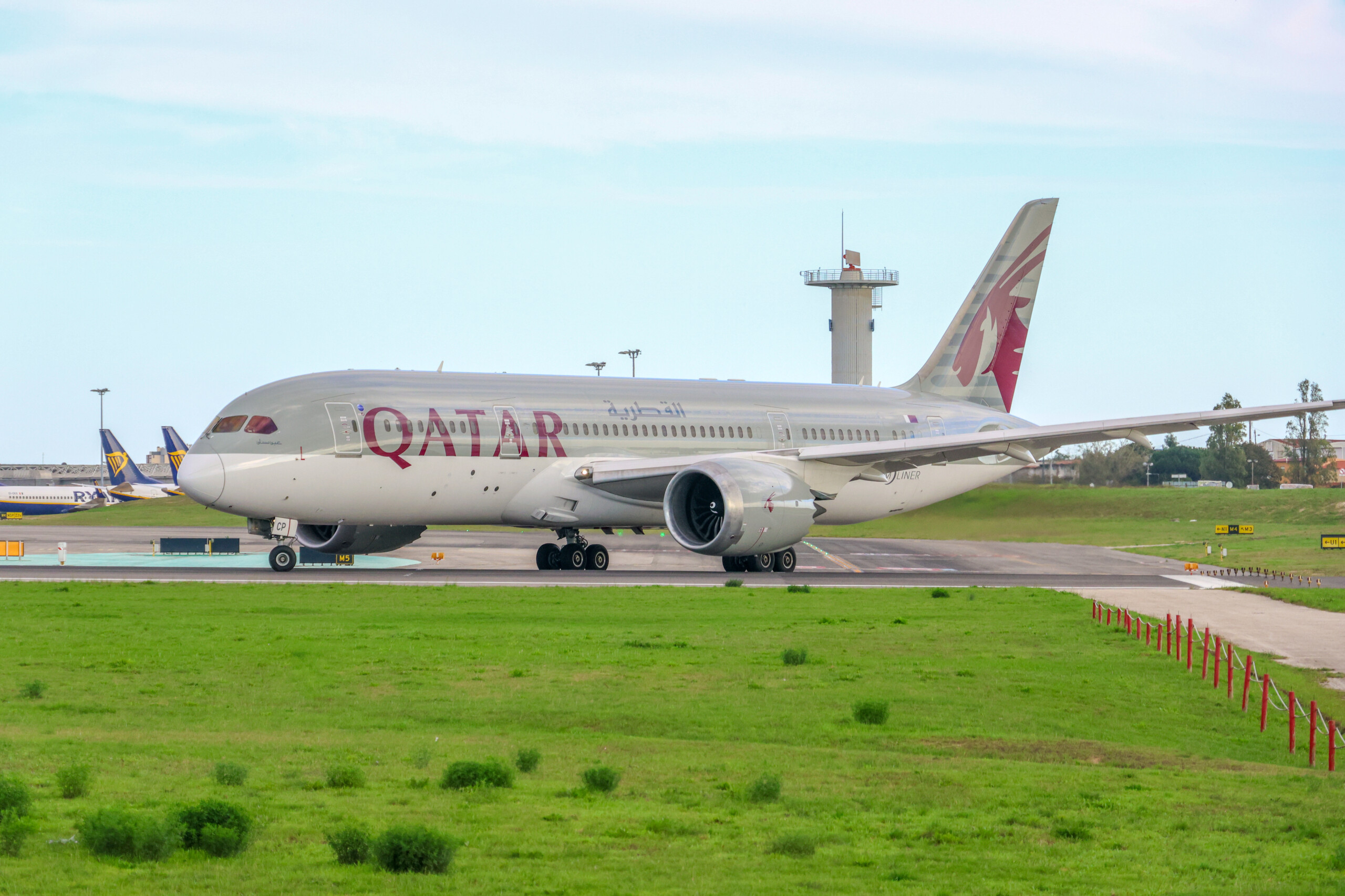 Katar in Kauflaune! Boeing erhält historisch größte Bestellung von bis zu 210 Flugzeugen!