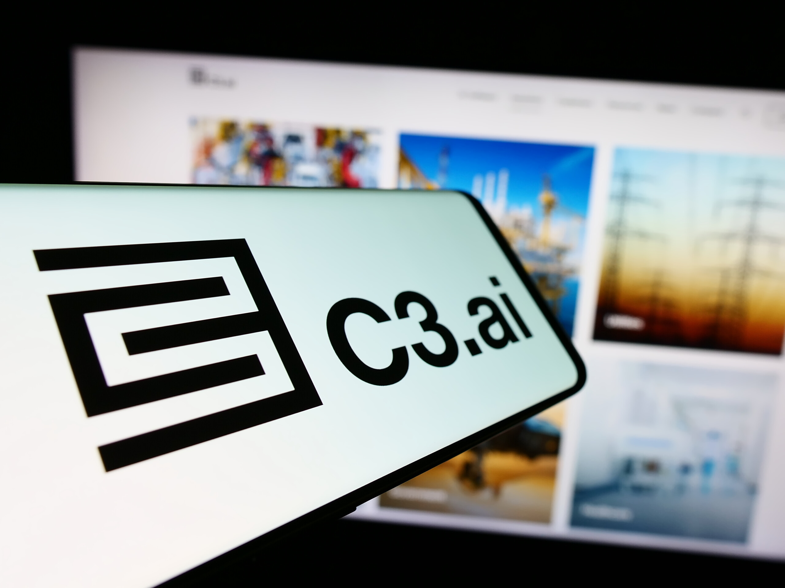 C3.ai steigt über 20 %! Kursrally befeuert durch Rekordzahlen, Mega-Deals und neuer KI-Dynamik!