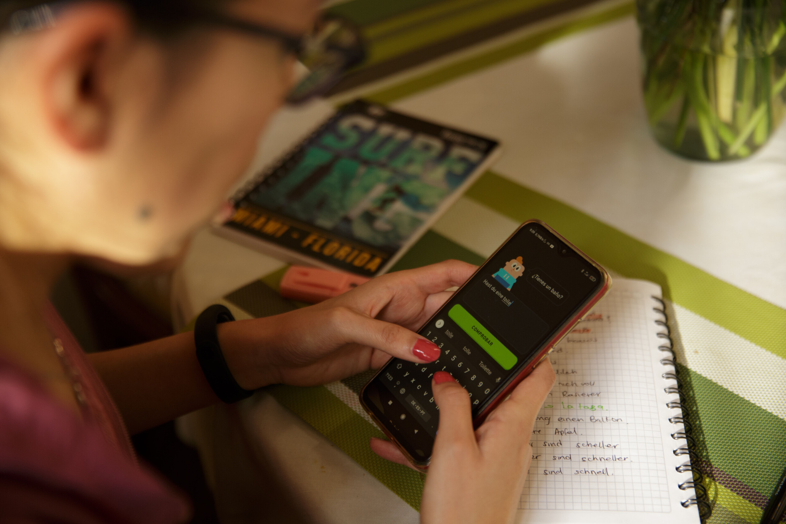 Duolingo: Die Sprachplattform verzeichnet schnelles Wachstum bei KI-gestützten Sprachkursen und verspürt steigende Akzeptanz seiner Premiumangebote