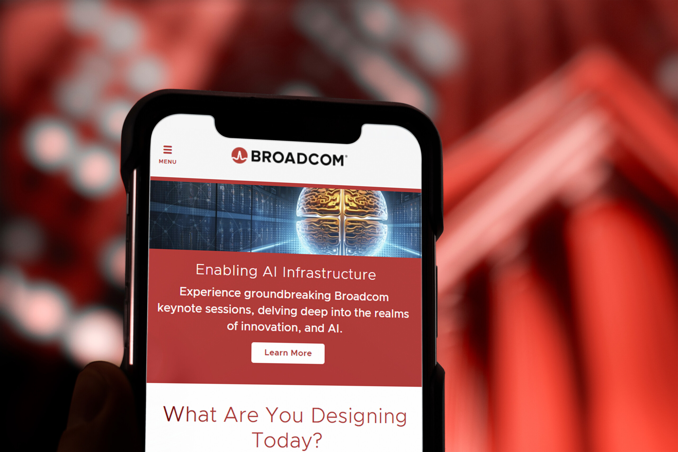 Broadcom schlägt alle Erwartungen! Trotz Rekordumsatz und Milliardengewinn reagieren Anleger mit Abverkauf!