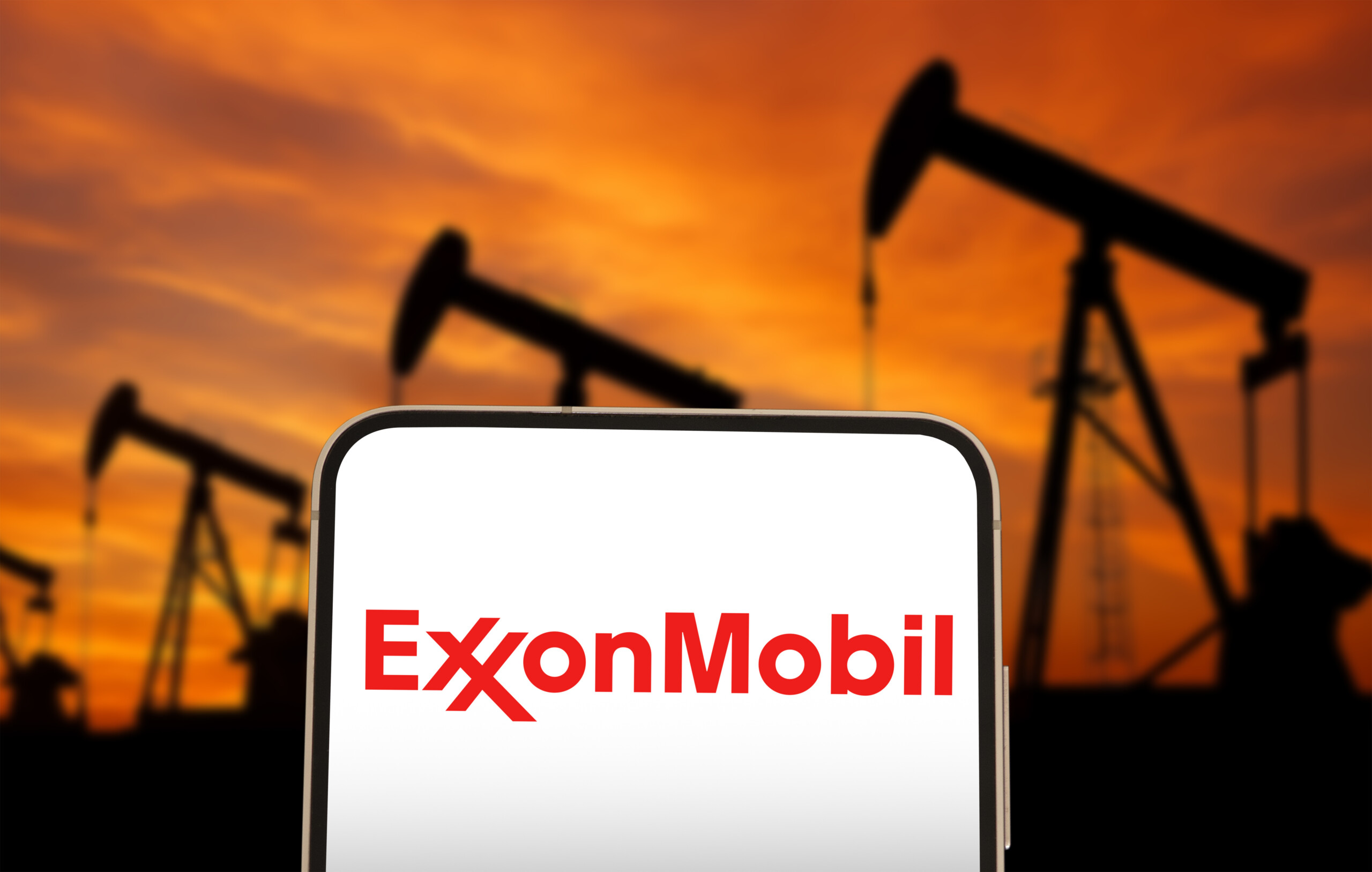 Vom Öl-Giganten zum stillen KI-Gewinner! Warum Anleger jetzt bei Exxon Mobil hinschauen sollten!