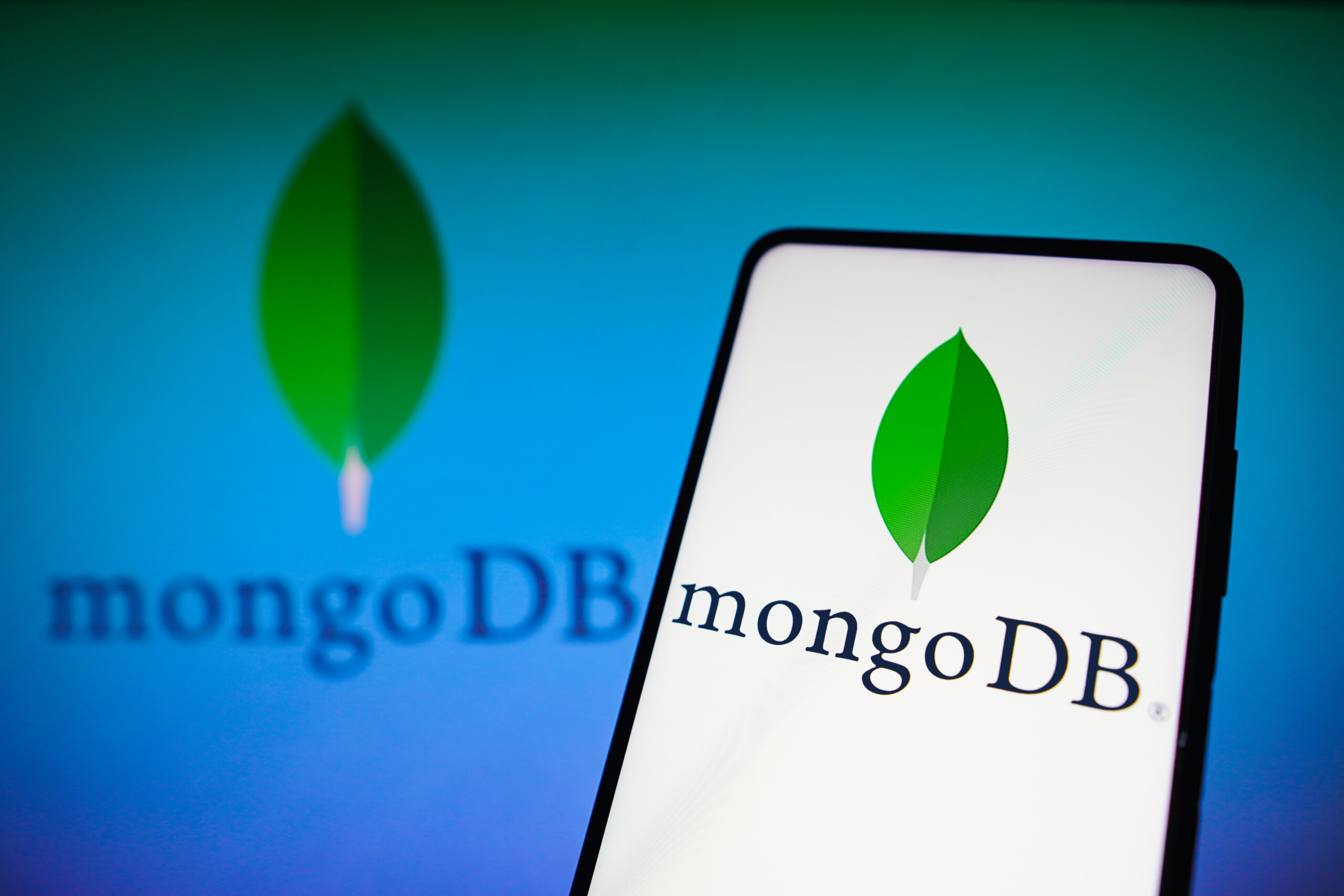 MongoDB überrascht mit Umsatzsprung, KI-Offensive und Milliarden-Rückkauf! Aktie explodiert nachbörslich um fast 15 %!