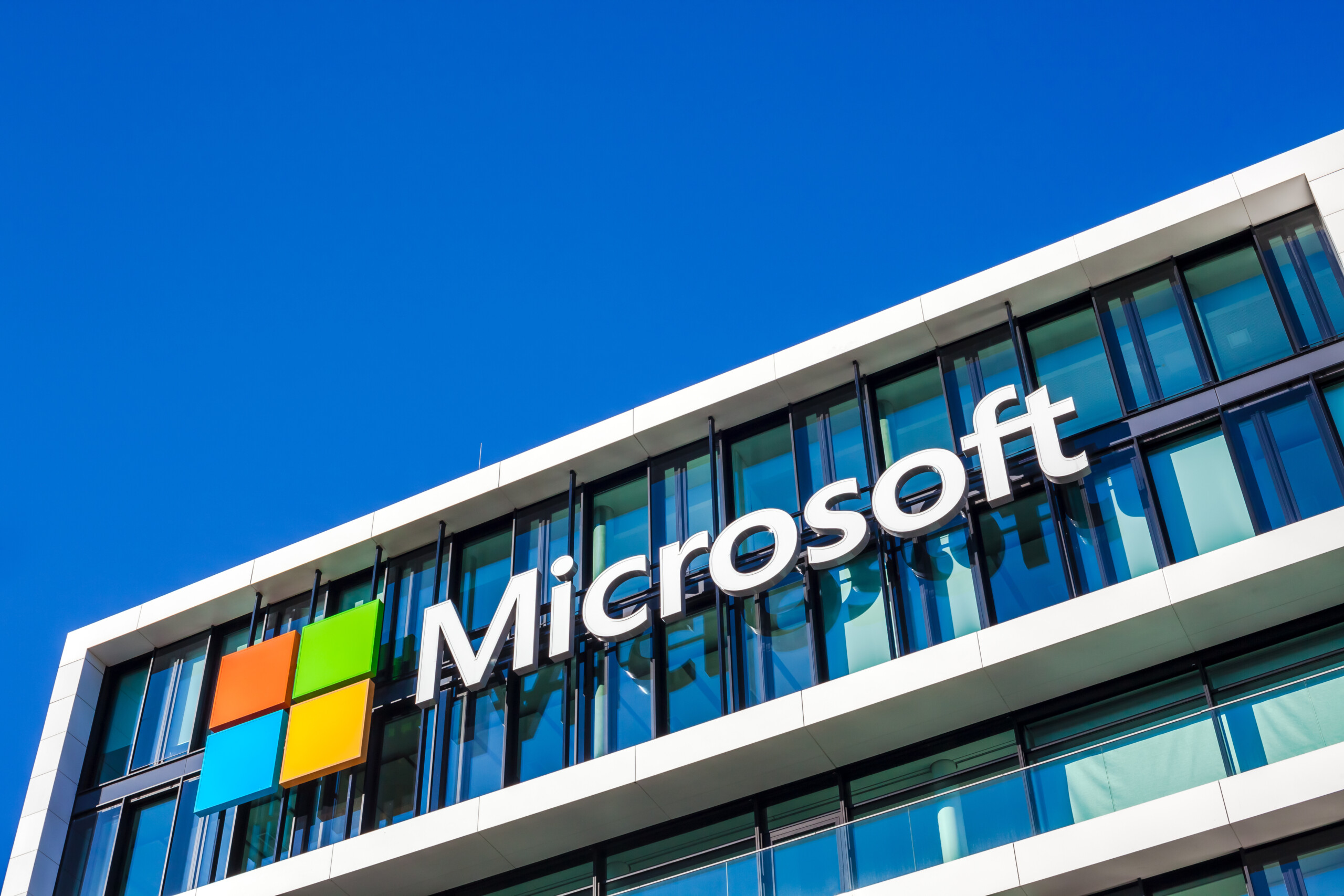 KI-Offensive, Job-Kahlschlag und Chip-Chaos! Microsoft zwischen Boom und Bruchstellen!