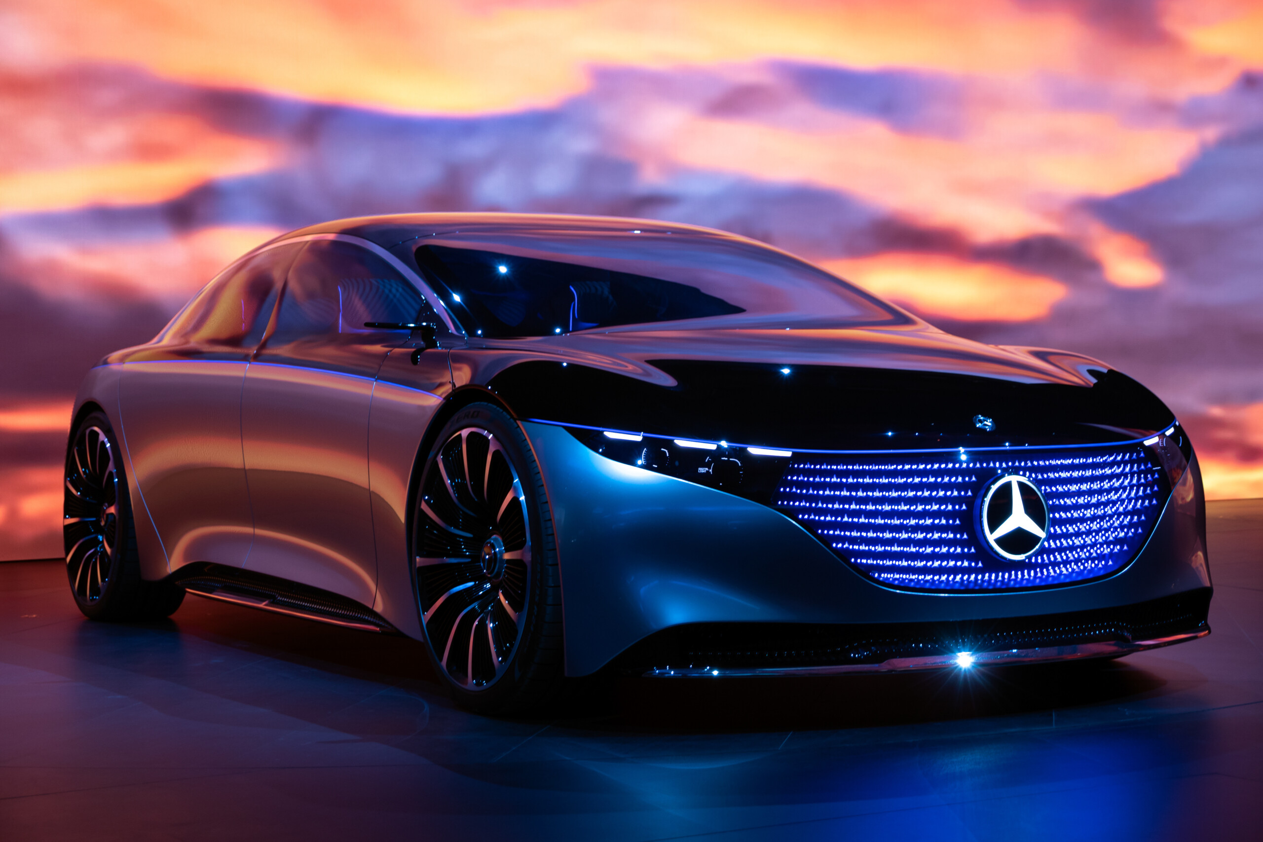 Mercedes‑Benz: Gewinn bricht im 1. Halbjahr 2025 dramatisch ein!