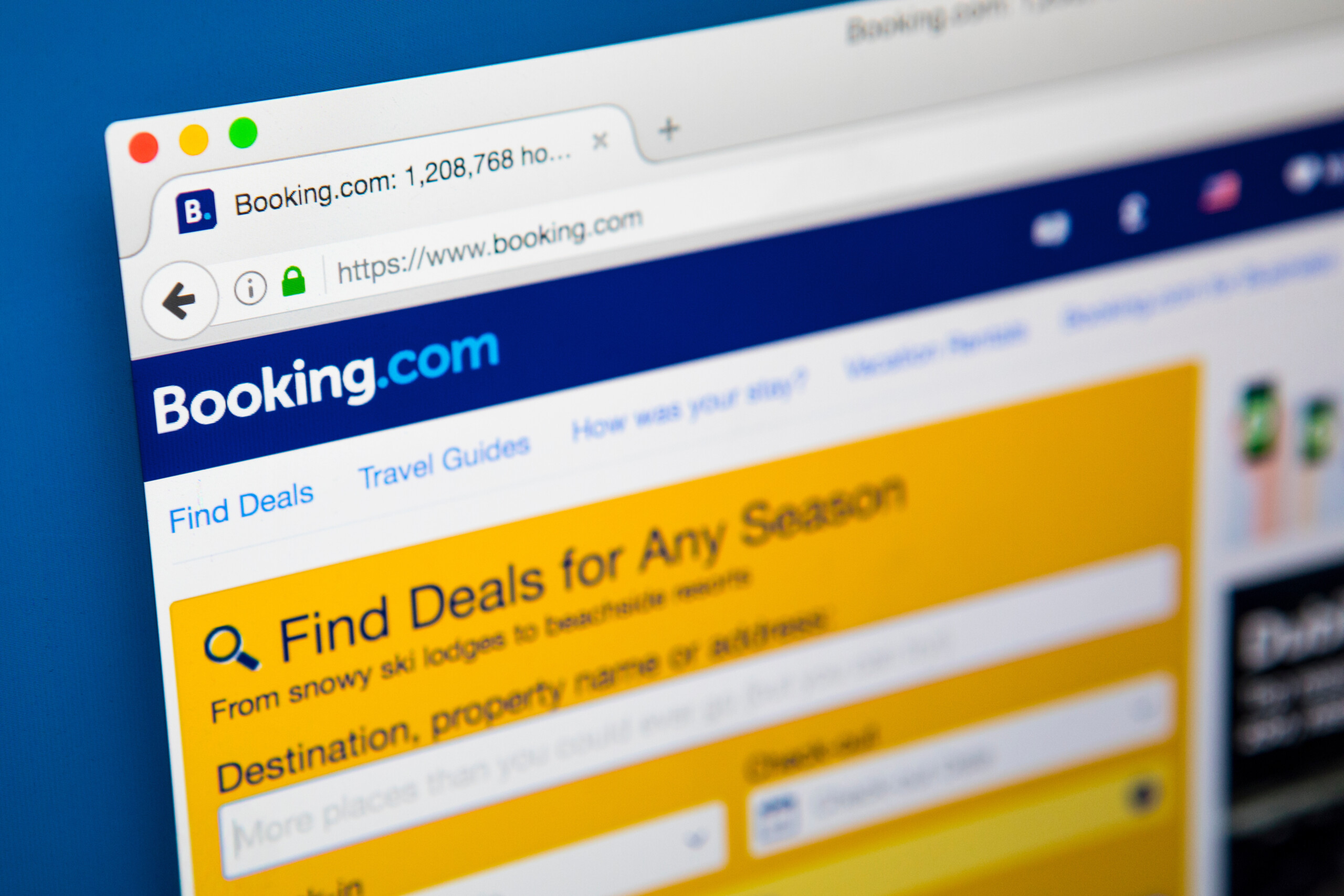 Reisegigant Booking Holdings stärker denn je! Rekordzahlen, KI-Offensive und ein Reiseerlebnis wie aus einem Guss!