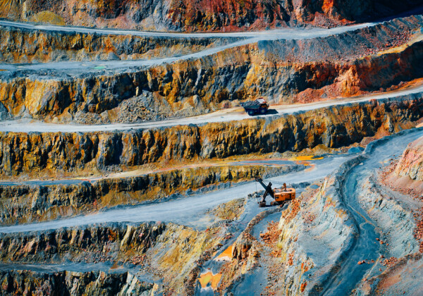 Anglo American – Fokussierung auf das Kupfergeschäft stärkt das Profil des Bergbaukonzerns und könnte zur Übernahme durch die BHP Group führen.