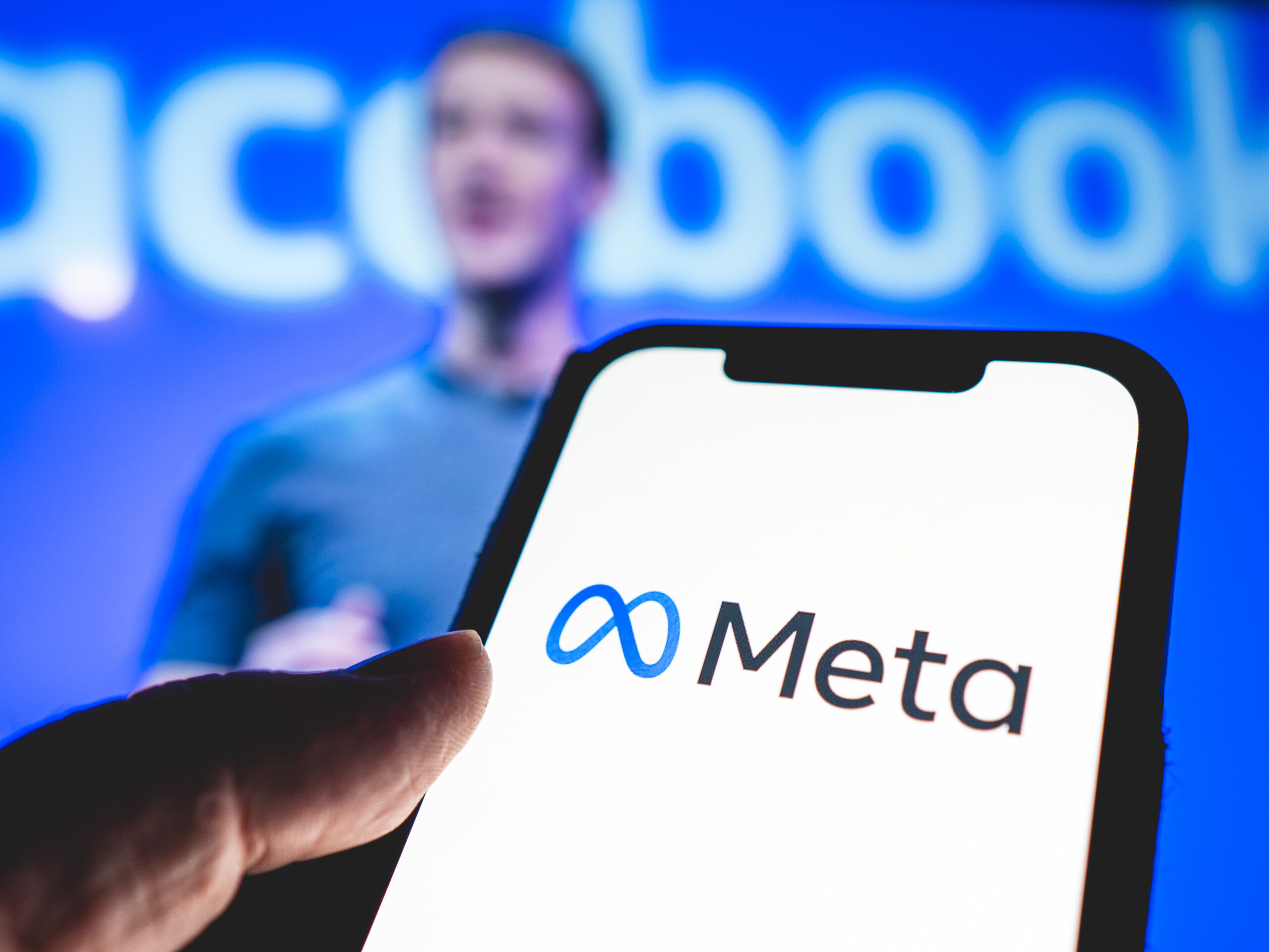Meta entfesselt die Superintelligenz! Zuckerberg präsentiert Rekordzahlen und eine KI-Vision, die alles verändert!