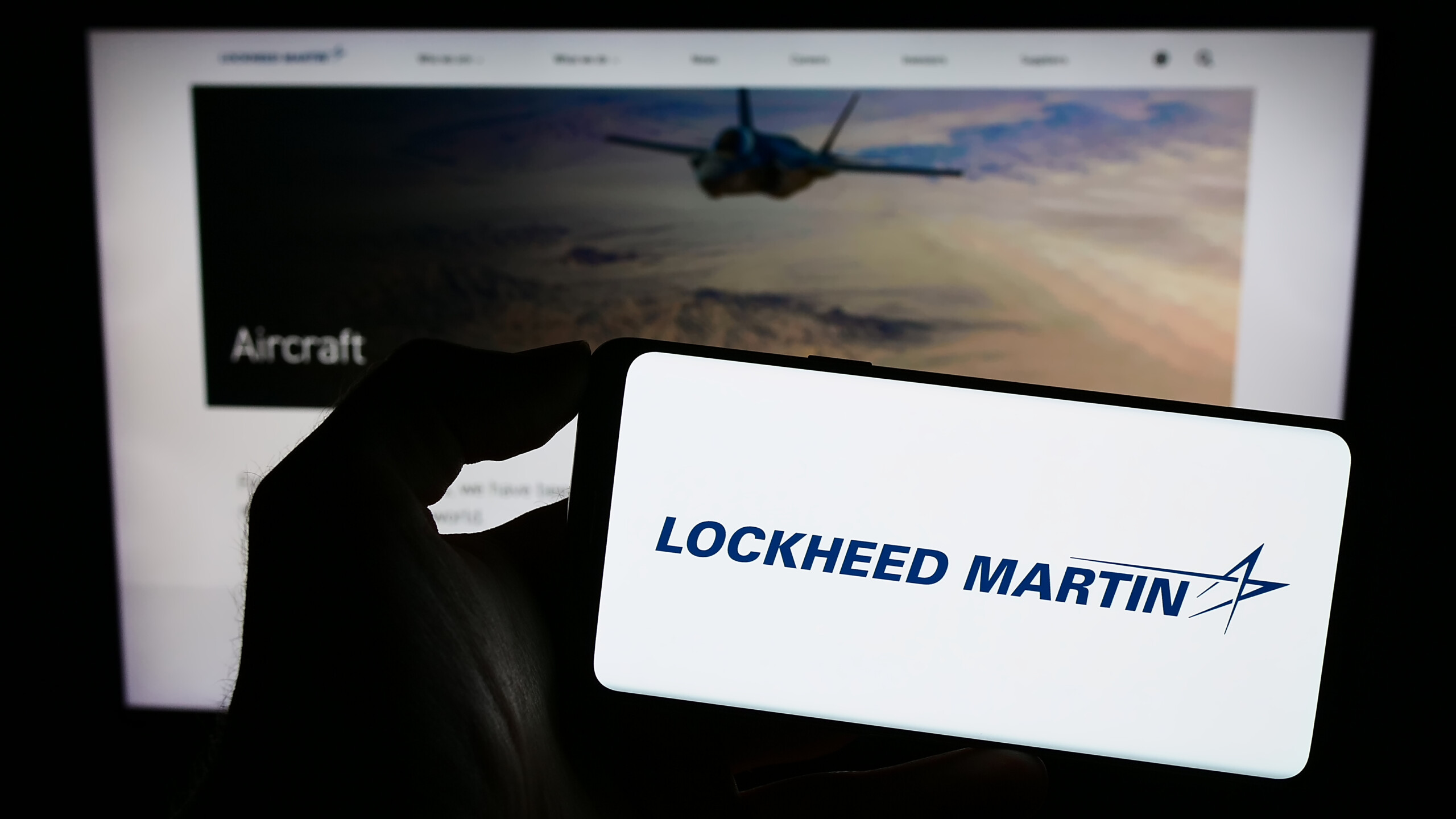 Lockheed Martin mit Gegenwind – Anleger strafen Prognosesenkung ab
