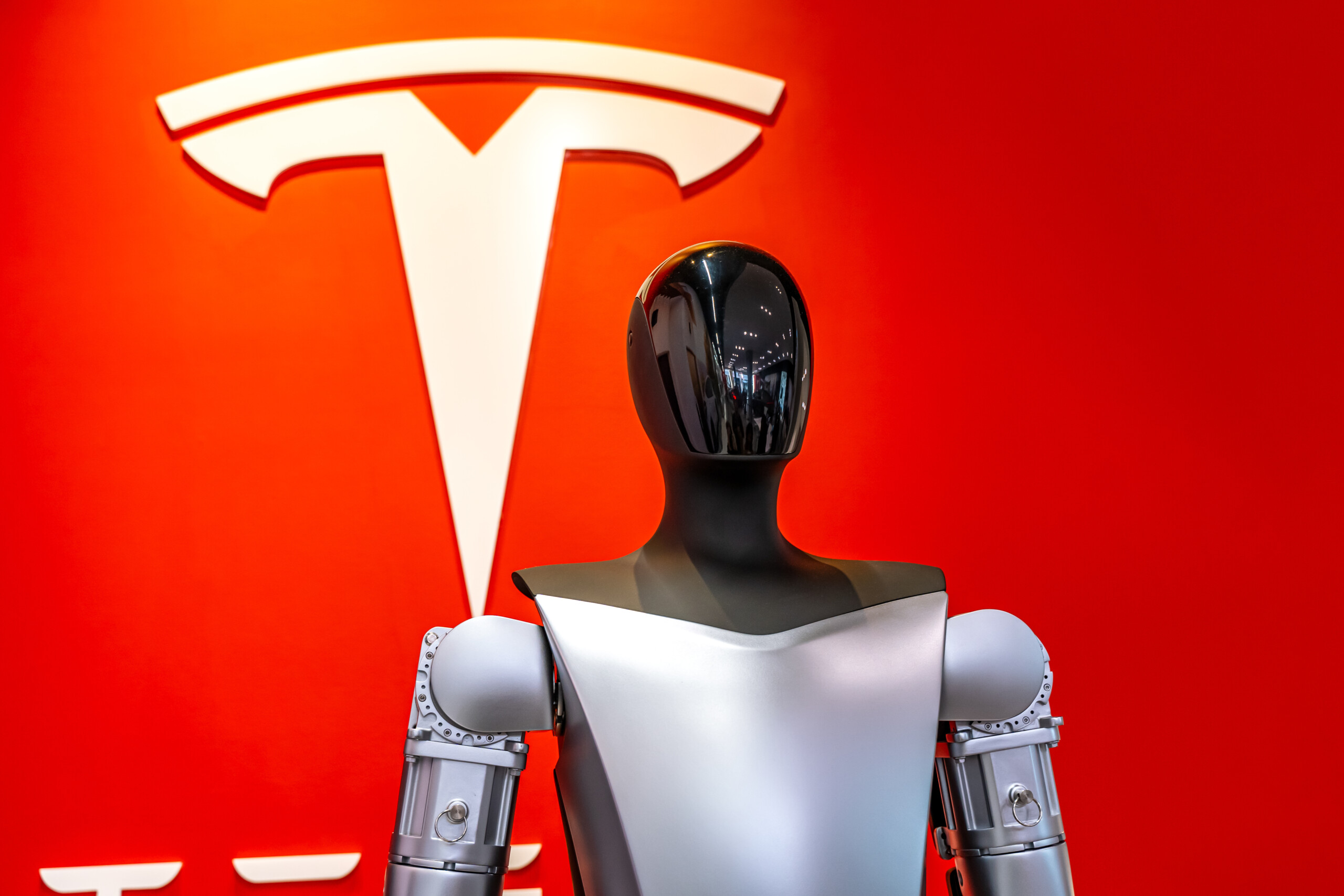 Tesla sichert sich Milliarden-Chips! Was steckt hinter dem Mega-Deal mit Samsung?