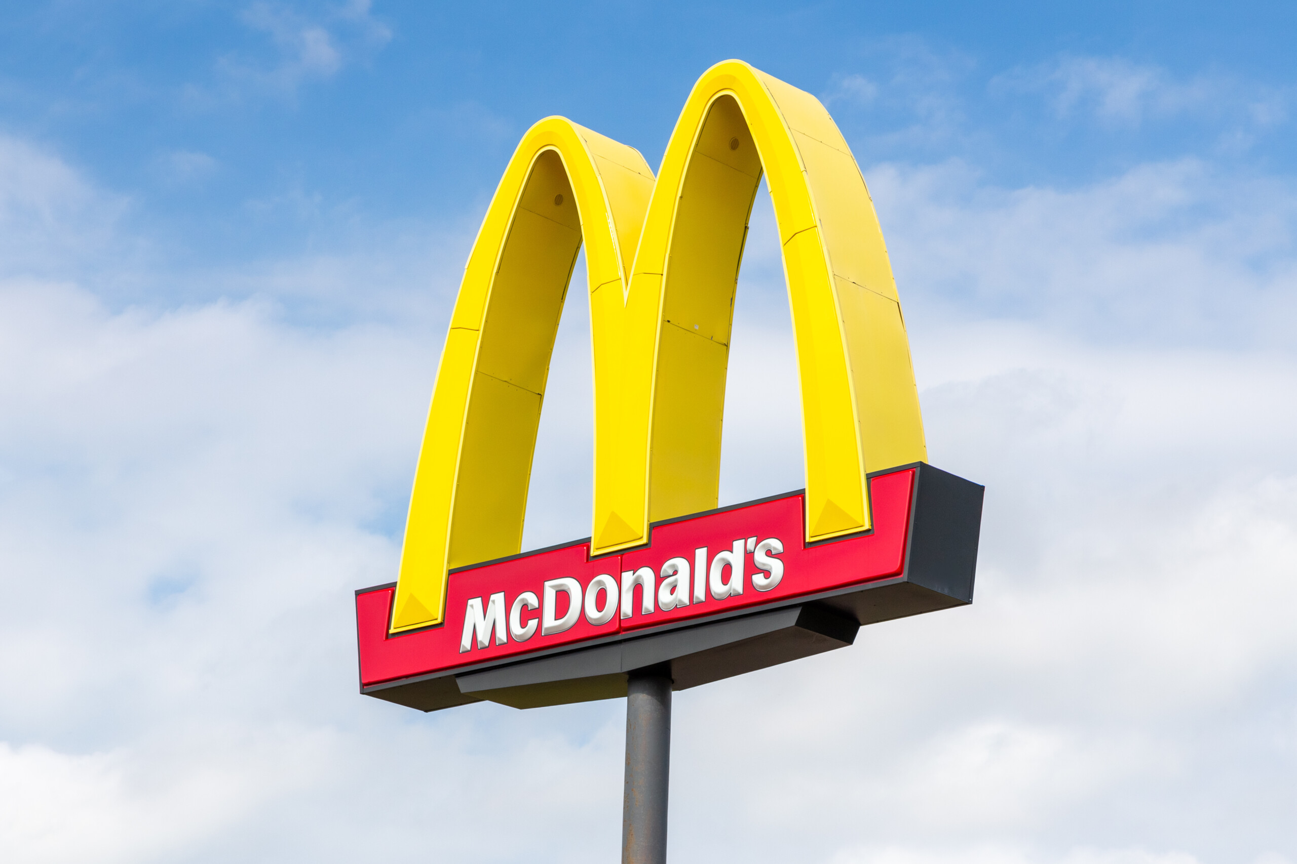 McDonald’s: 2. Quartal mit Umsatzplus und Produktfeuerwerk von Snack Wraps bis Dirty Sodas!