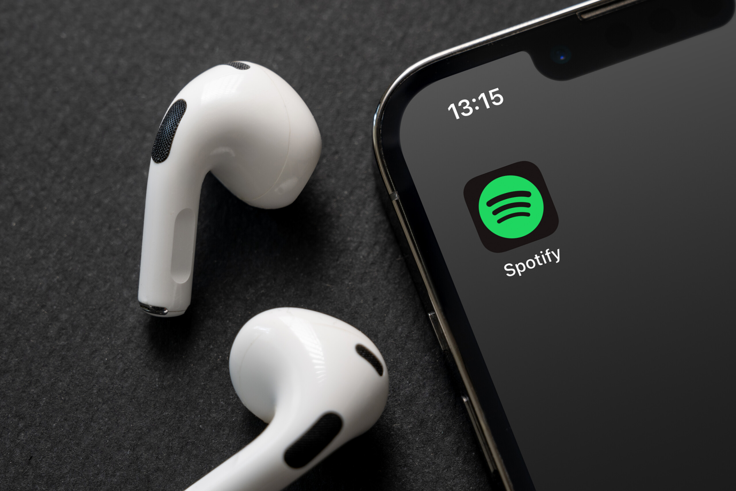 Spotify erhöht die Preise! Zwischen Rekord-Usern und roten Zahlen eröffnet sich jetzt eine Chance?