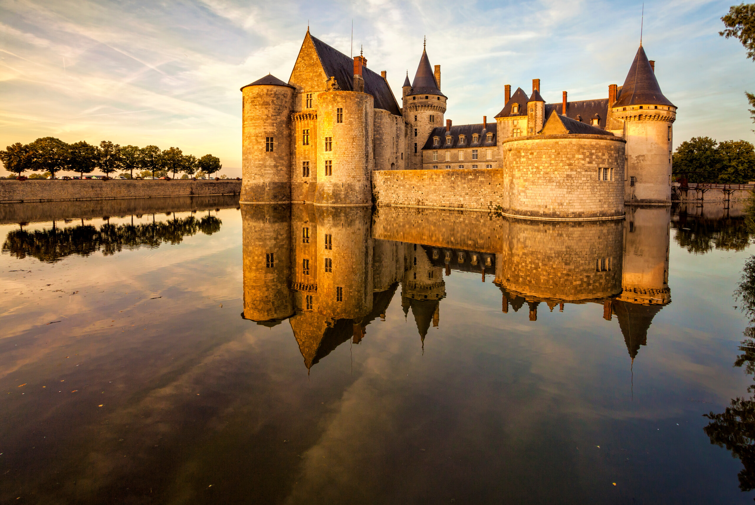 Wide-Moat-Report: 3 neue US-Aktien mit breitem Schutzgraben und starken Chartbildern
