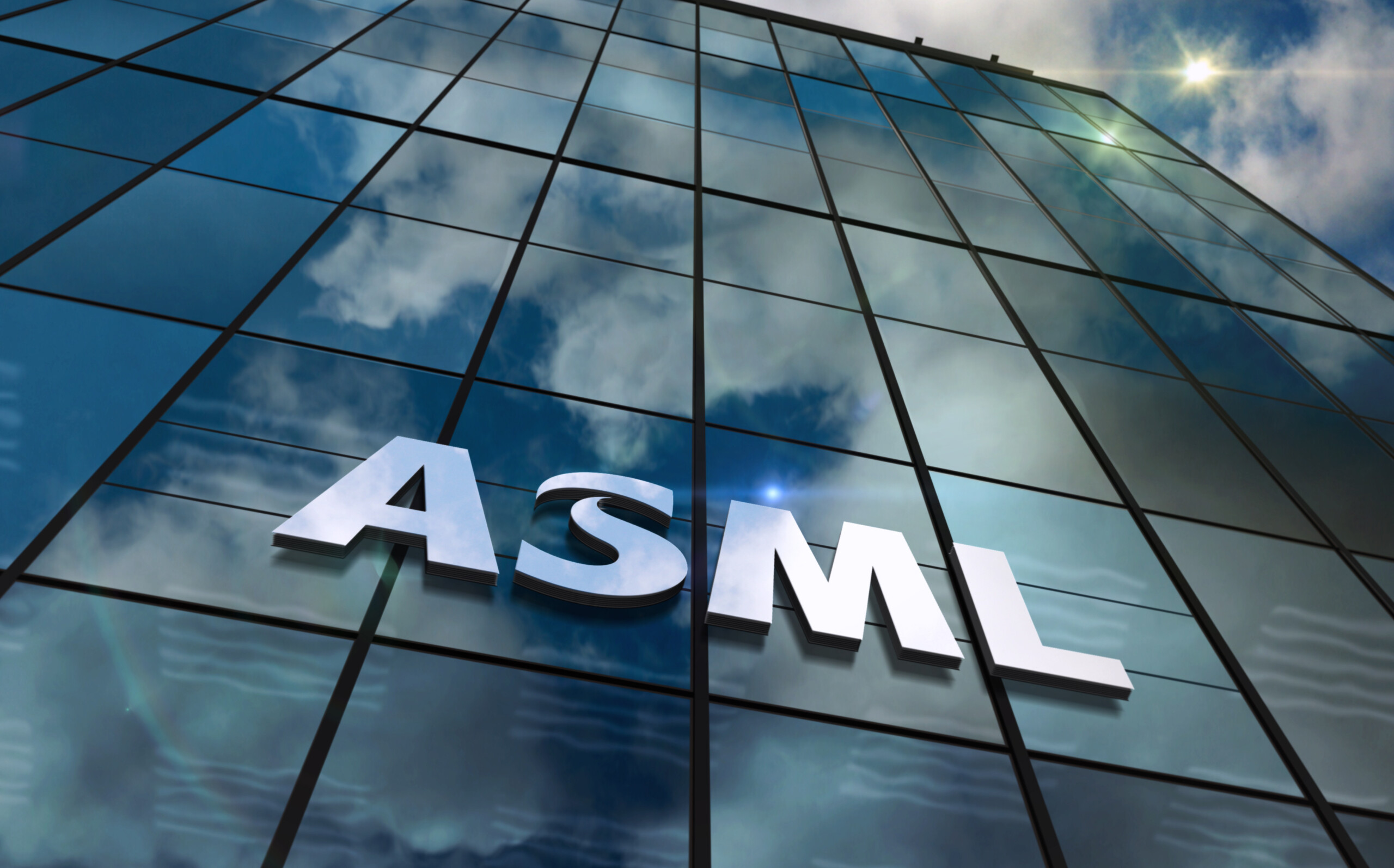 ASML Holding: Niederländer greifen nach Europas KI-Krone!
