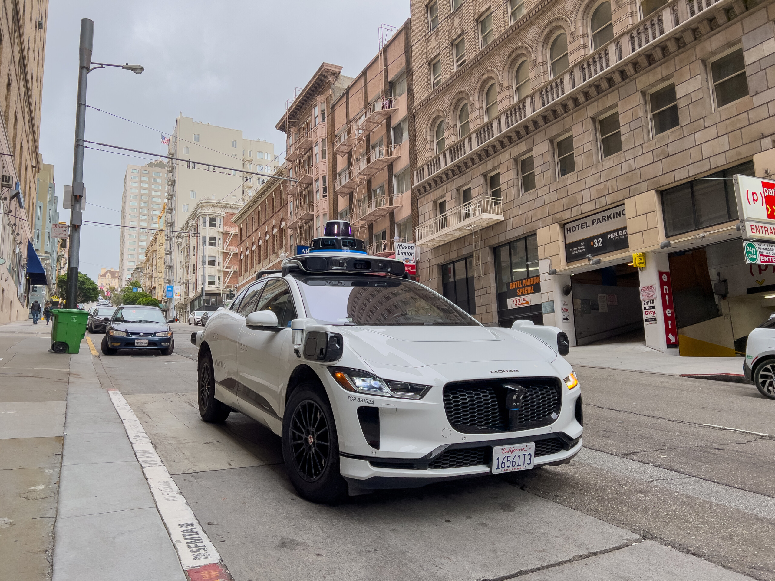Waymo: Erste Testfahrten in Denver und Seattle - 100 Mio.-Meilen-Marke übertroffen!