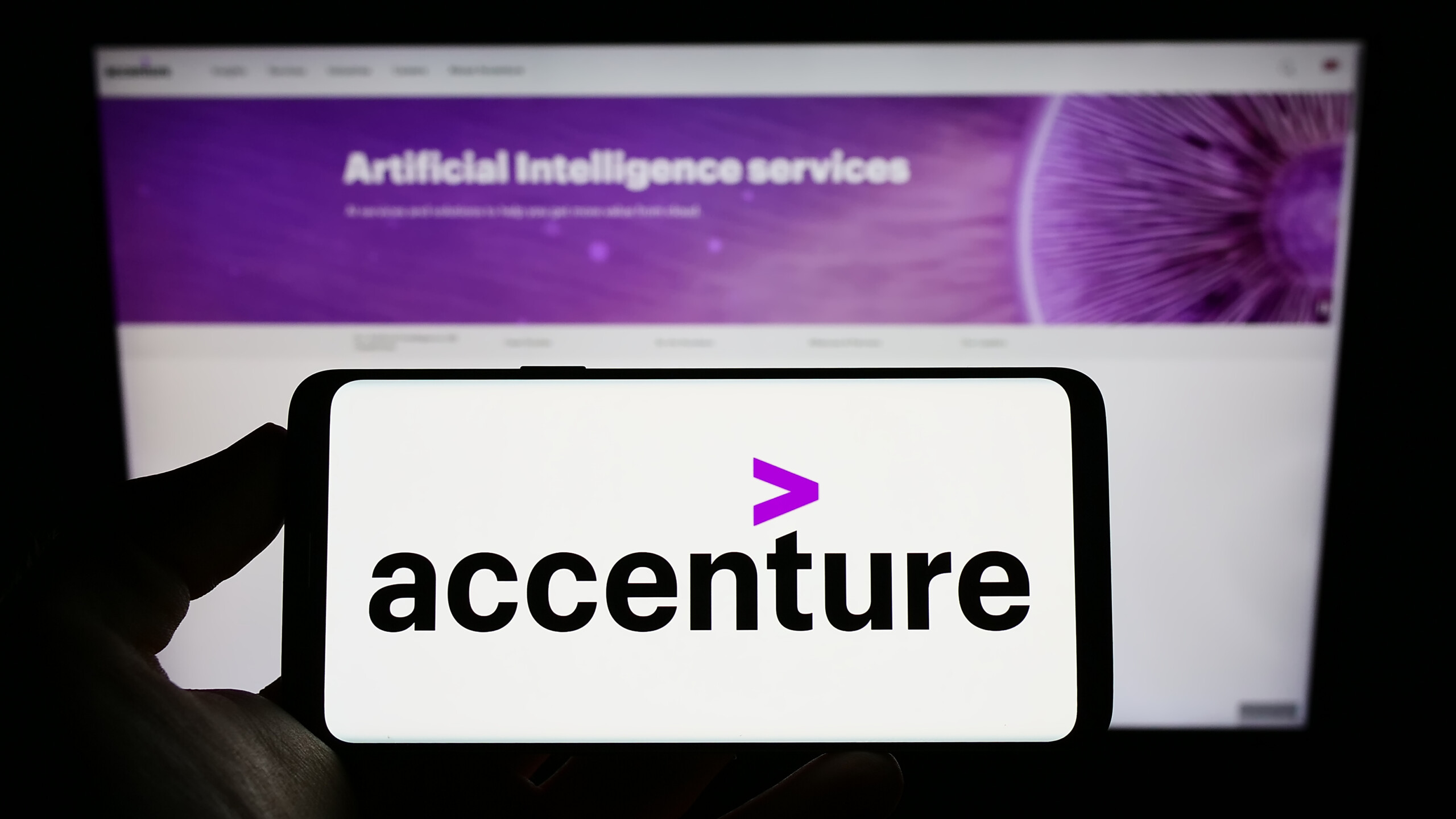 Accenture: Starke Marktposition trotz Kurseinbruch. Die Bewertung ist historisch günstig.