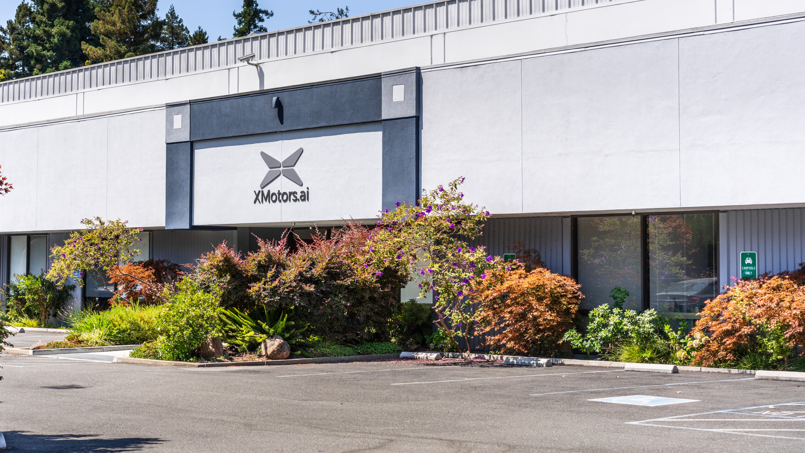 XPeng: Kursfeuerwerk dank KI-Fantasie, Robotaxis und starken Oktoberzahlen