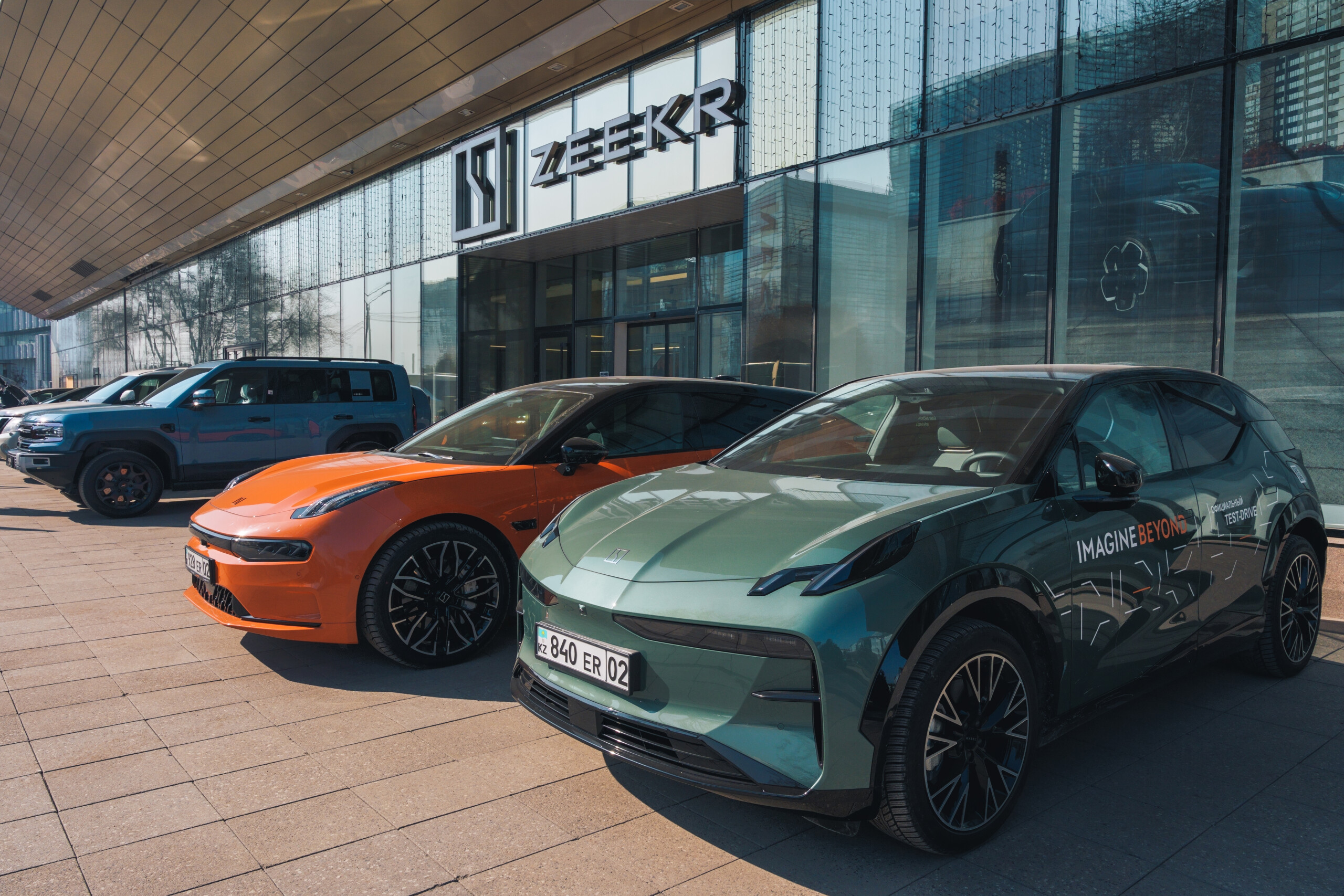 Zeekr: Elektro-Offensive in Deutschland startet mit drei Modellen!