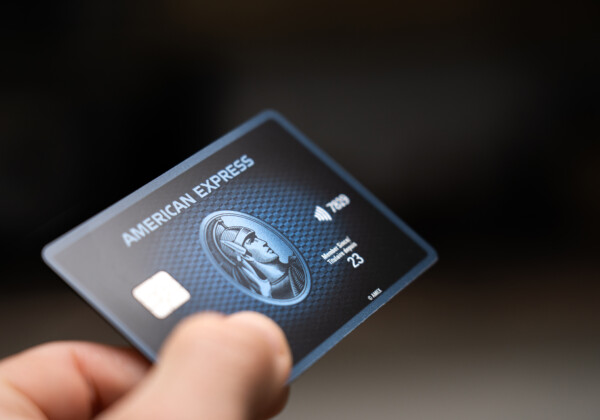 American Express auf Rekordjagd! Ungebremste Konsumlaune treibt die Gewinne in die Höhe!